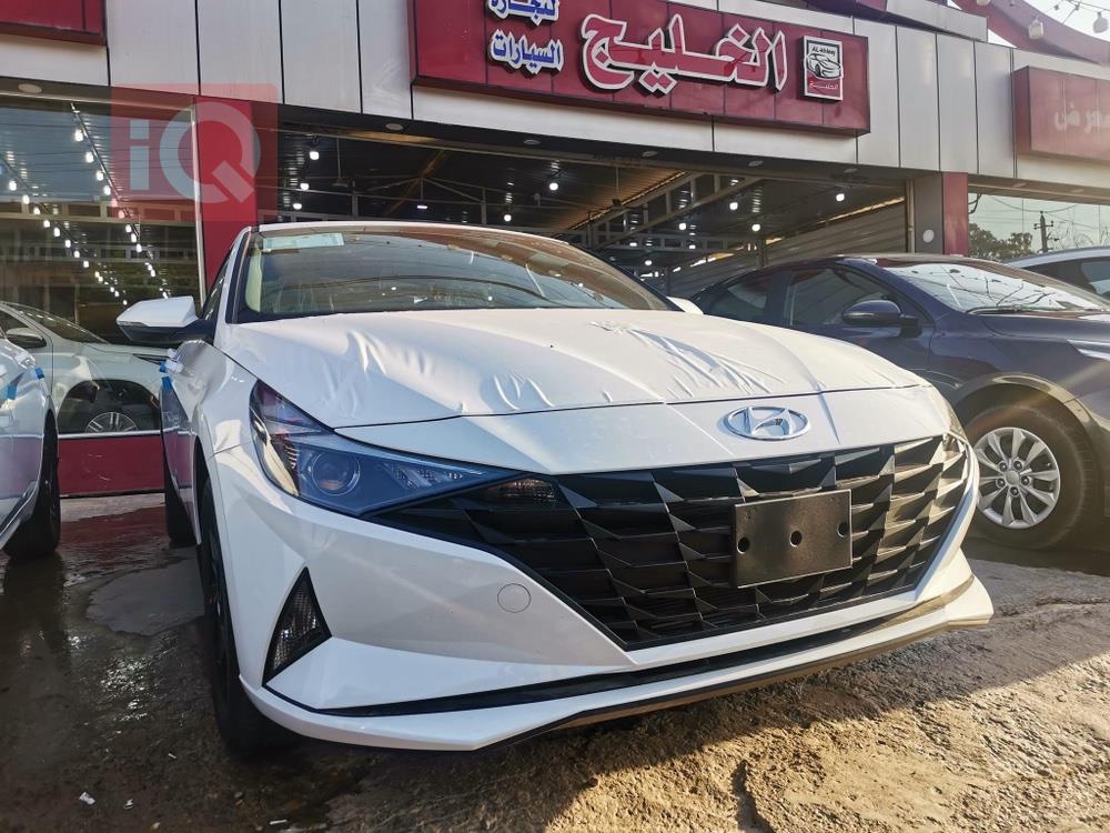 هیوندای ئەلەنترا